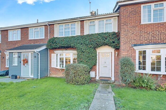 3 Bedroom Terraced House For Sale In Collins Way, Leigh-On-Sea, SS9