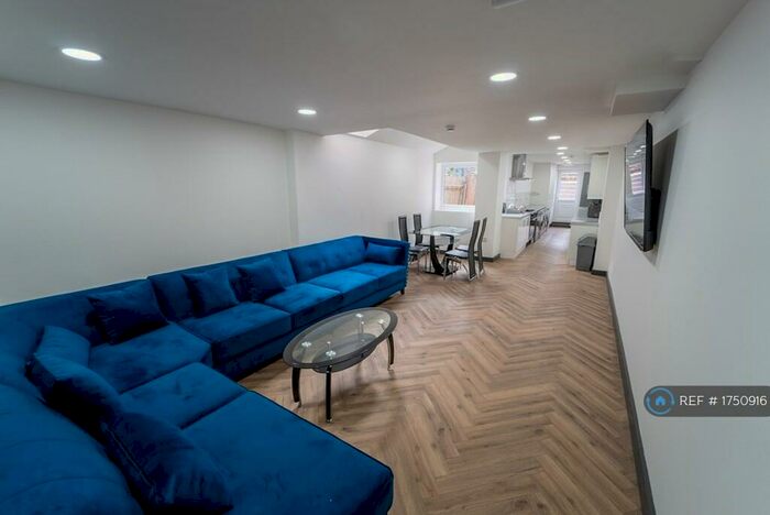 7 Bedroom Terraced House To Rent In Harborne Lane, Selly Oak, Birmingham, B29