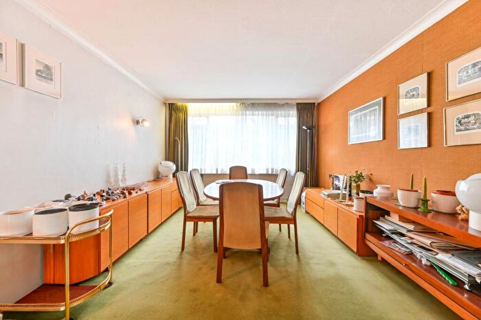 4 Bedroom Detached House For Sale In The Drive, Wembley Park, Wembley, HA9