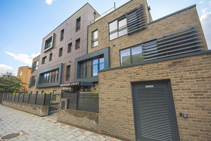 2 Bedroom Flat To Rent In The Hyde, London, NW9