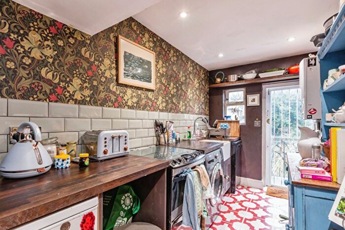1 Bedroom Flat To Rent In Petherton Road, N5