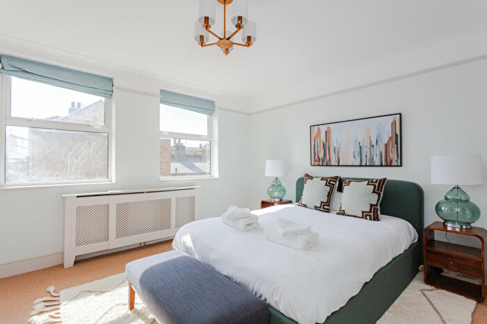 4 Bedroom Terraced House To Rent In Tredegar Road, London, ., E3