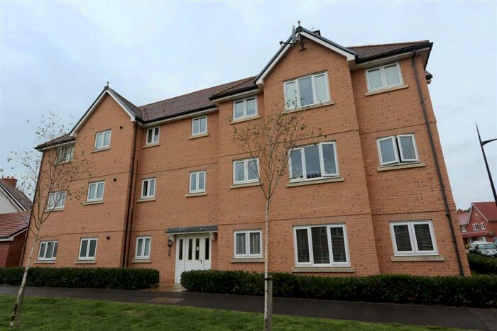 2 Bedroom Flat To Rent In Kensington Way, Polegate, BN26