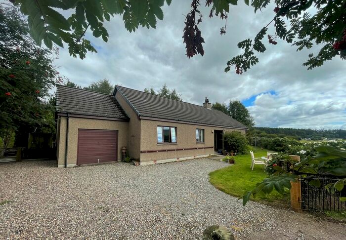 3 Bedroom Detached Bungalow For Sale In Cnocbuie, Balgowan, Laggan, PH21
