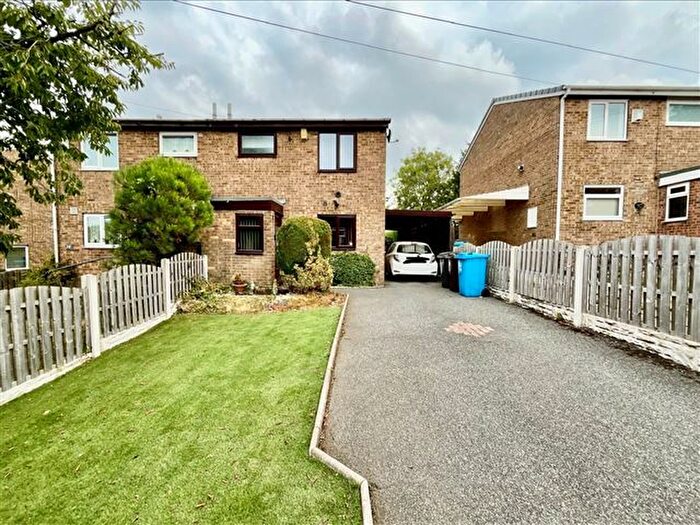 3 Bedroom Semi Detached House For Sale In Spinkhill Avenue, Sheffield, S13
