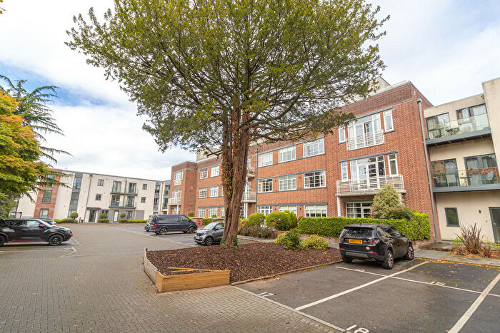 2 Bedroom Apartment To Rent In St Winefrides, Romilly Crescent, Pontcanna, CF11