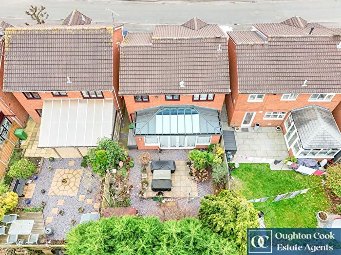 4 Bedroom Detached House For Sale In Tintern Way, Bedworth, CV12