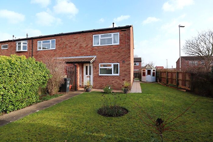 2 Bedroom End Of Terrace House For Sale In Monce Close, Welton, LN2