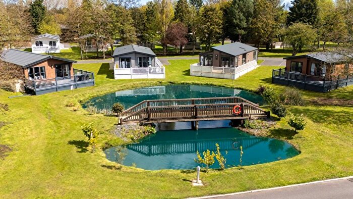 2 Bedroom Lodge For Sale In Allerthorpe, York, YO42