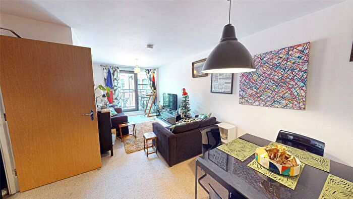 2 Bedroom Apartment For Sale In Citygate, Blantyree Street, Manchester, M15