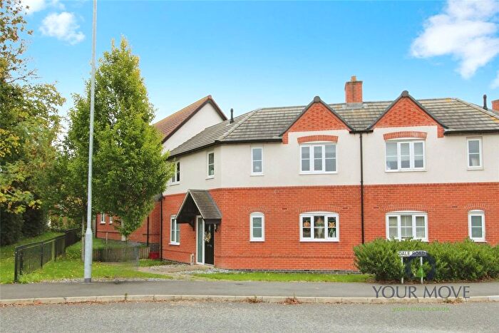 3 Bedroom Semi-detached House For Sale In Dale Road, Ibstock, Leicestershire, LE67