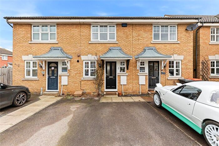 2 Bedroom Terraced House For Sale In Randall Drive, Toddington, Bedfordshire, LU5