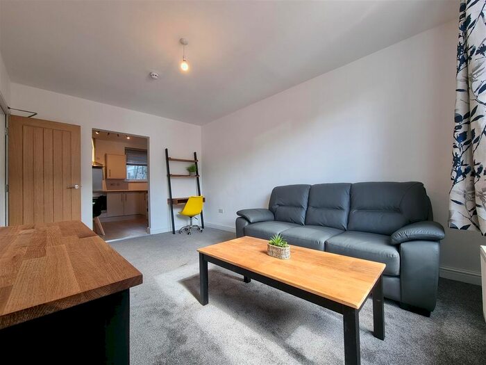 1 Bedroom Property To Rent In Room, Chesterton Road, Cambridge, CB4