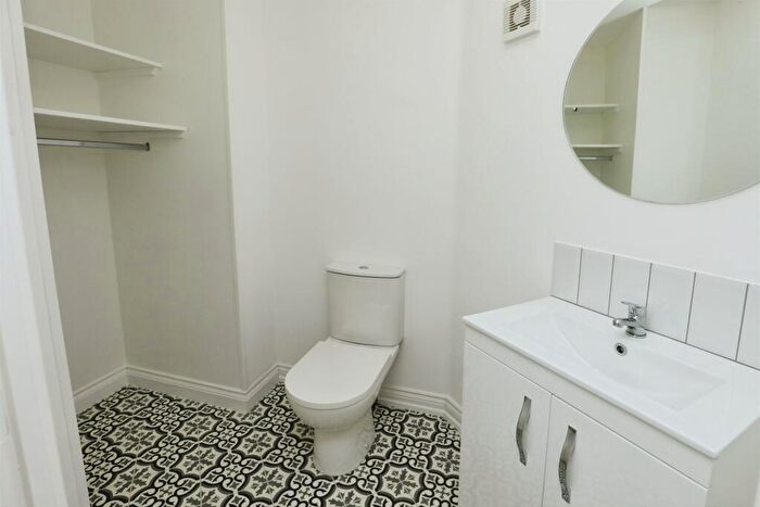 3 Bedroom End Of Terrace House For Sale In Jentique Close, Dereham, NR19