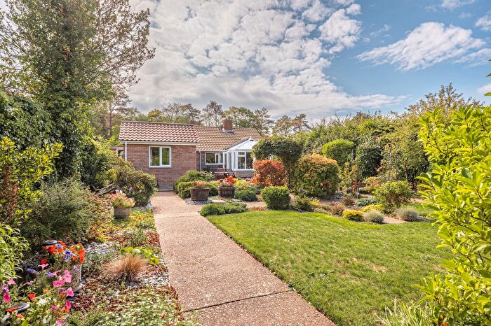 2 Bedroom Detached Bungalow For Sale In Pearsons Road, Holt, NR25