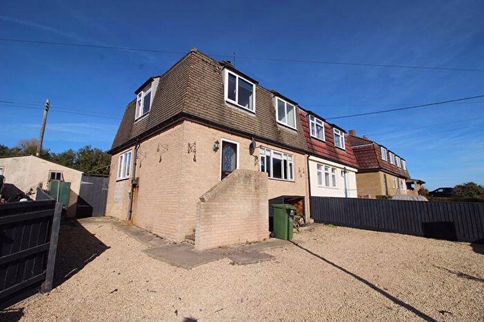 3 Bedroom Semi-Detached House For Sale In Bedroom Semi Detached House, Brooklands, Brinkworth, SN15