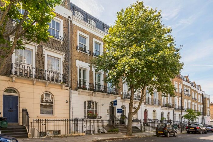 2 Bedroom Flat To Rent In Huntingdon Street, London, N1