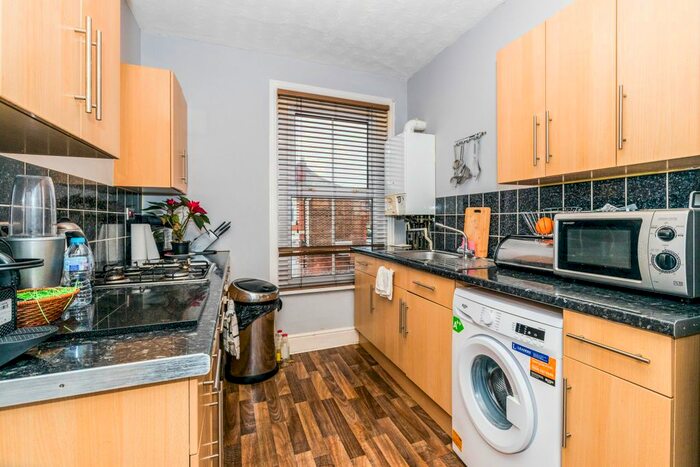 1 Bedroom Flat To Rent In Kensington Road, Portsmouth, PO2