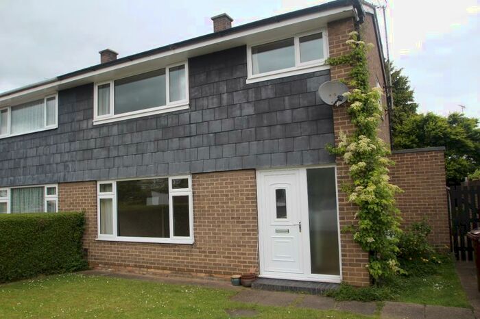 3 Bedroom Semi-Detached House To Rent In Mcbride Way, Wetherby, LS22