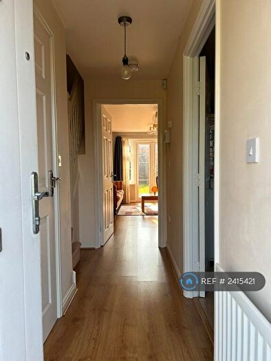 3 Bedroom Semi-Detached House To Rent In Wharf Lane, Solihull, B91