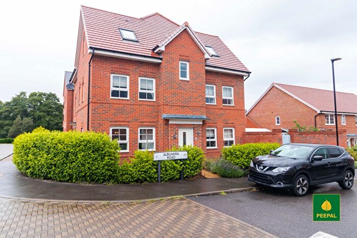 4 Bedroom Semi-Detached House To Rent In Albuhera Road, Wellesley, Aldershot, GU11