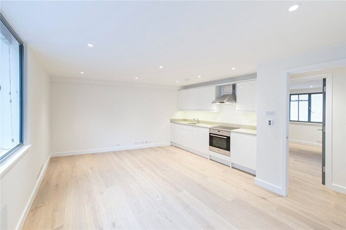2 Bedroom Flat To Rent In Shelton Street, Covent Garden, WC2H