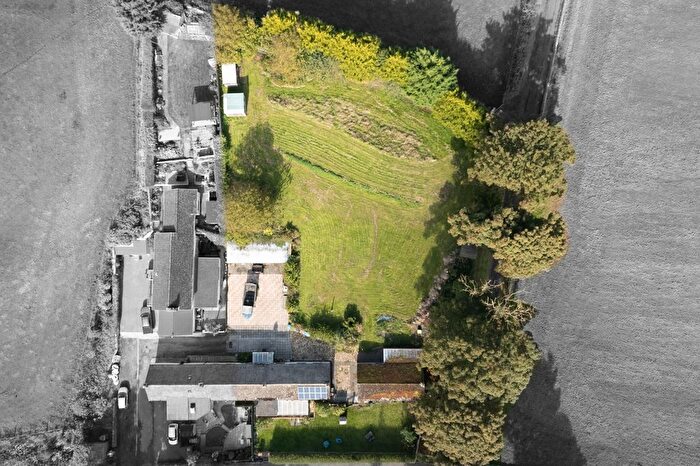 3 Bedroom Semi-Detached Bungalow For Sale In Burntisland, KY3