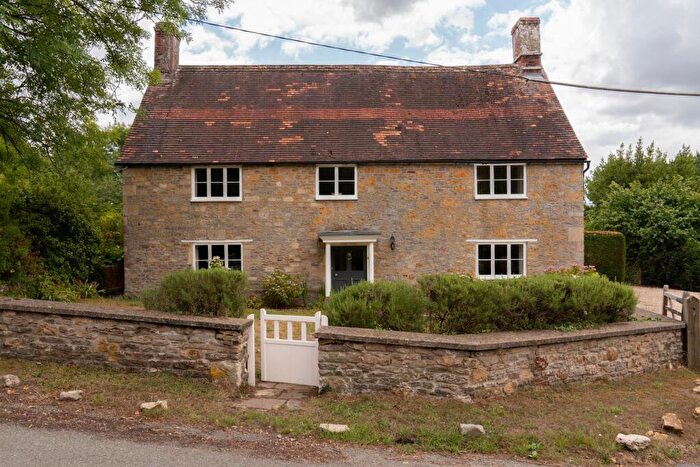 5 Bedroom Detached House For Sale In Kington Magna, Dorset, SP8