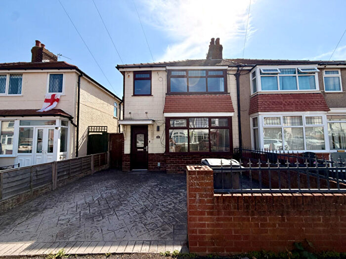 3 Bedroom Semi-Detached House For Sale In Ward Avenue, Cleveleys, FY5