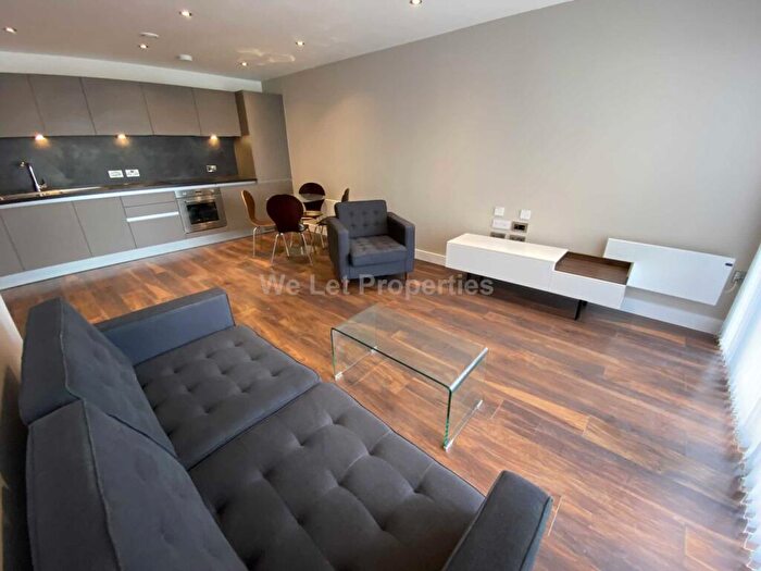 2 Bedroom Apartment To Rent In Wilburn Basin, Ordsall Lane, M5