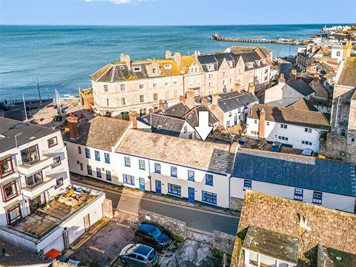 2 Bedroom Terraced House For Sale In Windjammer, Swanage, BH19