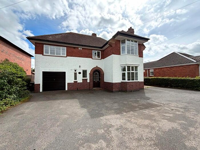 4 Bedroom Detached House To Rent In Henhurst Hill, Burton-on-Trent, DE13