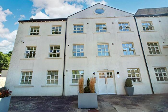 2 Bedroom Apartment To Rent In The Park, Kirkburton, Huddersfield, HD8