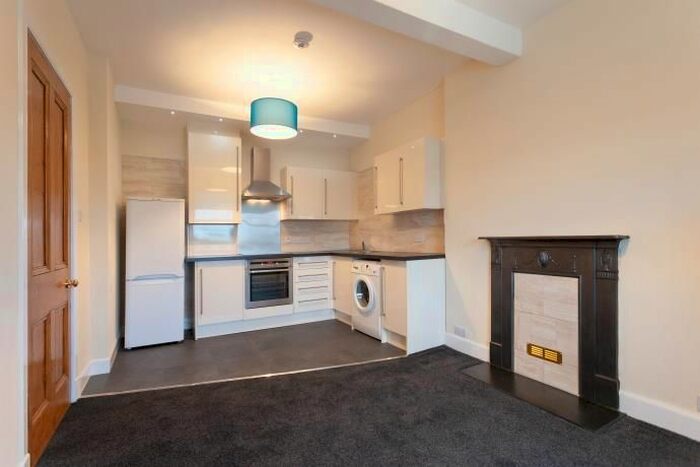 1 Bedroom Flat To Rent In Earlston Place, Abbeyhill, Edinburgh, EH7