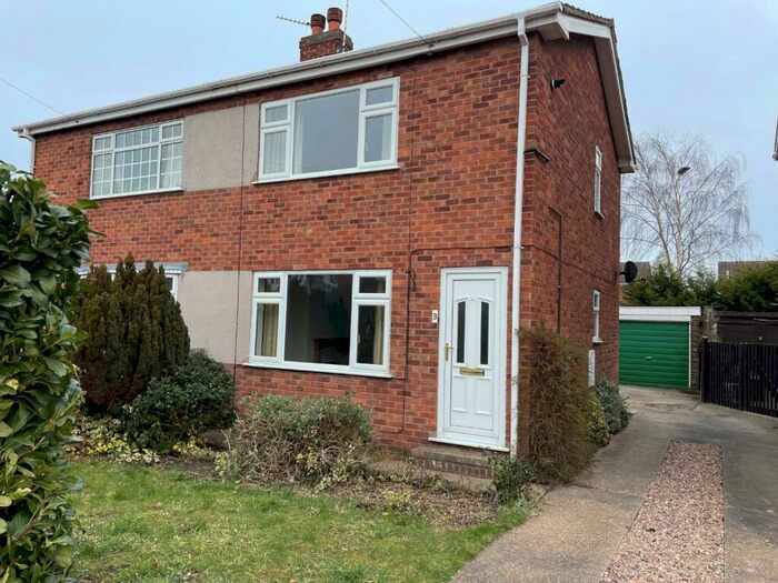 2 Bedroom Semi-Detached House To Rent In Merton Avenue, Retford, Notts, DN22