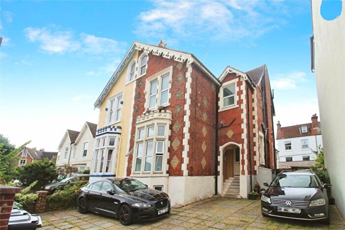 1 Bedroom Flat To Rent In Stanley Street, Southsea, Hampshire, PO5