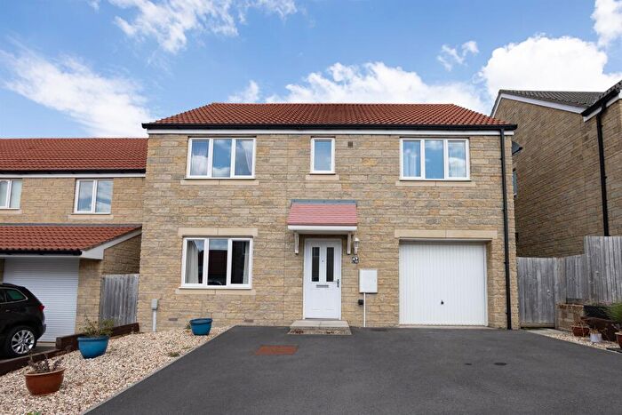 5 Bedroom Detached House For Sale In Bluebell Road, Frome, BA11