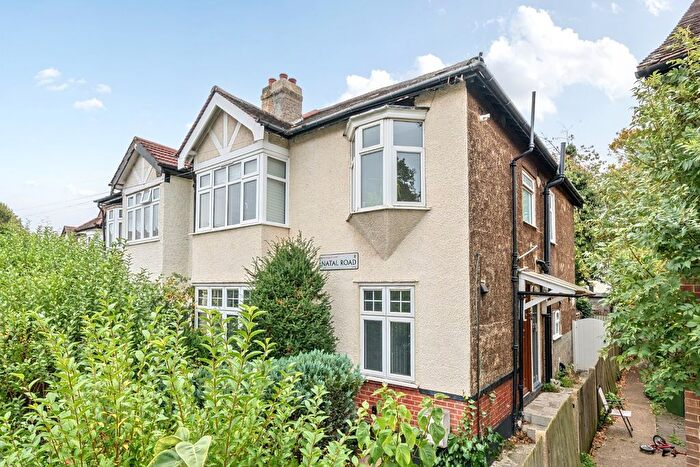 2 Bedroom Flat For Sale In Natal Road, Streatham, London, SW16