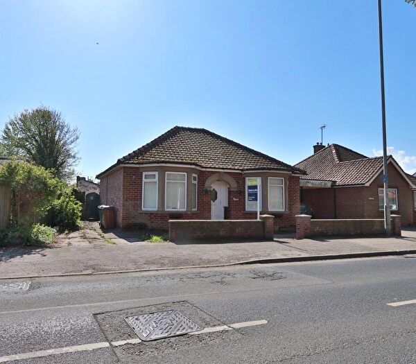 2 Bedroom Detached Bungalow For Sale In Beverley Road, Driffield, YO25