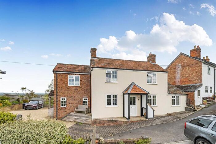 3 Bedroom Detached House For Sale In Charlton Hill, Edington, BA13