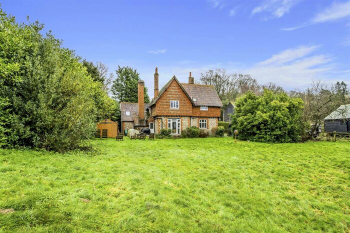 5 Bedroom Character Property For Sale In Leech Lane, Headley, Surrey, KT18