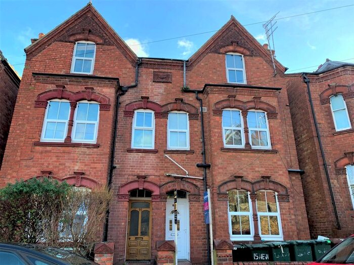 1 Bedroom Studio To Rent In Newland Road, Banbury OX16