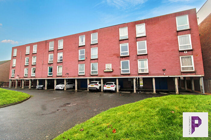 1 Bedroom Apartment For Sale In Marlborough Road, Gillingham, ME7
