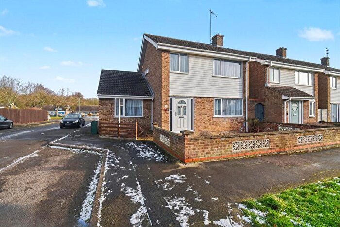 4 Bedroom Detached House For Sale In Thor Walk, Corby, NN18