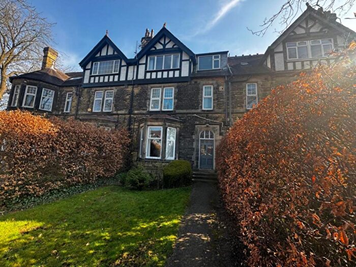 1 Bedroom Flat To Rent In Holly Bank, Headingley, Leeds, LS6