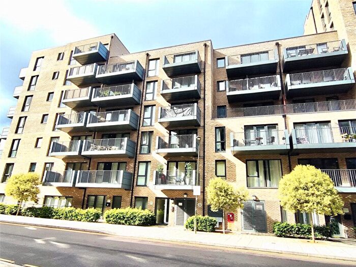 1 Bedroom Apartment For Sale In Hitherwood Court, Charcot Road, London, NW9