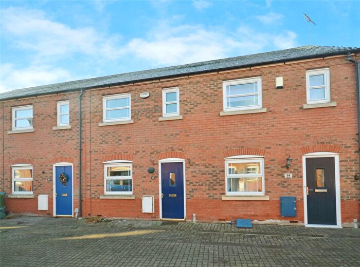 2 Bedroom Terraced House For Sale In Portman Mews, Aylesbury, HP19