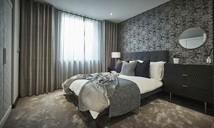 1 Bedroom Apartment For Sale In Unit, The Strand, L2