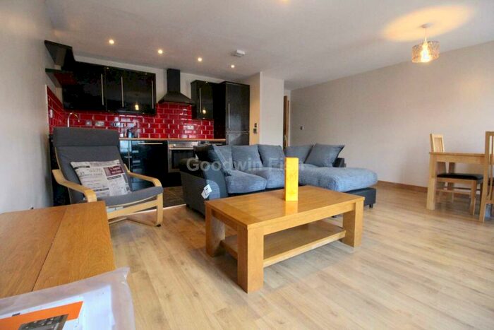 2 Bedroom Apartment To Rent In Liverpool Road, Manchester, M3