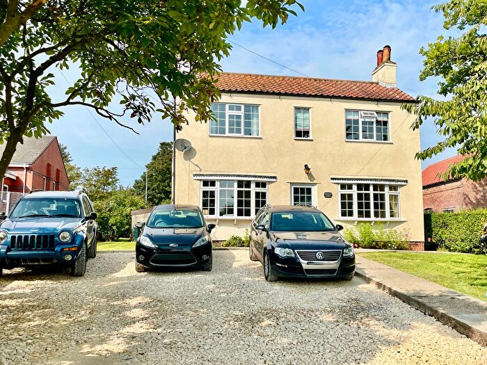 3 Bedroom Farmhouse For Sale In North Street, Middle Rasen, Market Rasen, LN8